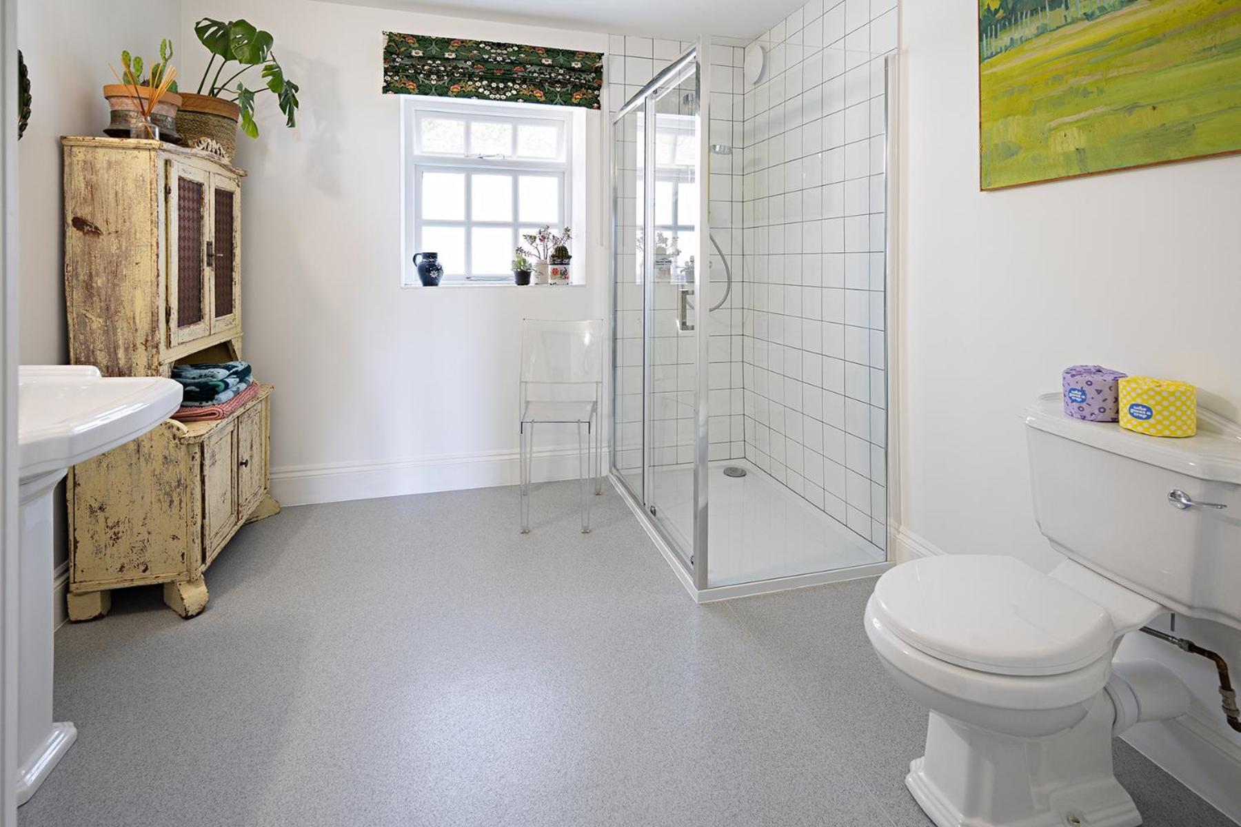Paramount Apartments Ilfracombe, Arty Seaside Holiday Apartments Kamer foto